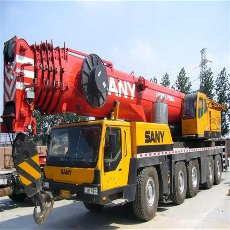 钢城附近工地哪里有吊车出租|应急吊装服务|24小时灵活调度