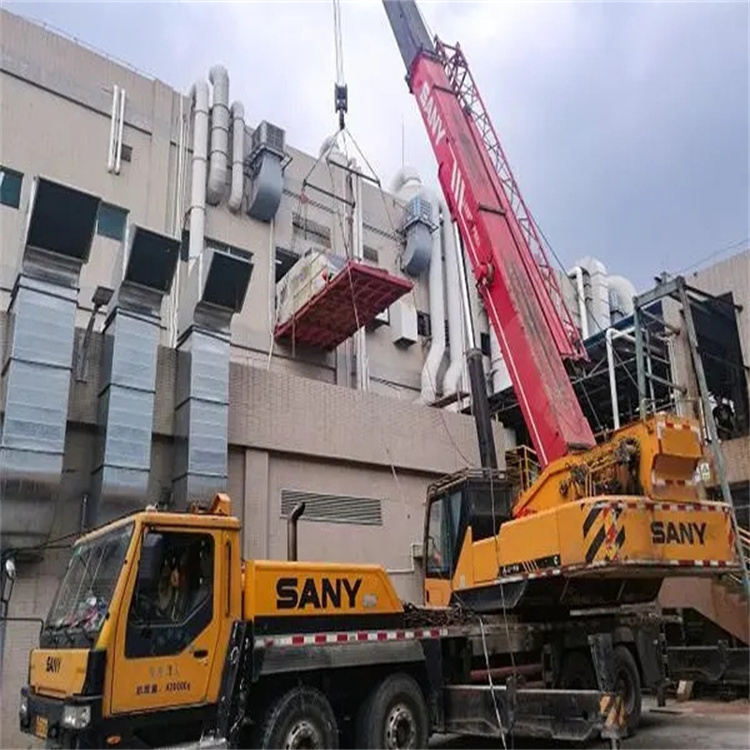 钢城租赁大型汽车吊，助力工程项目高效进行