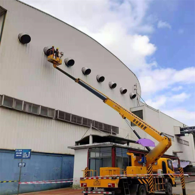 钢城高空作业车出租服务：专业广告牌安装解决方案