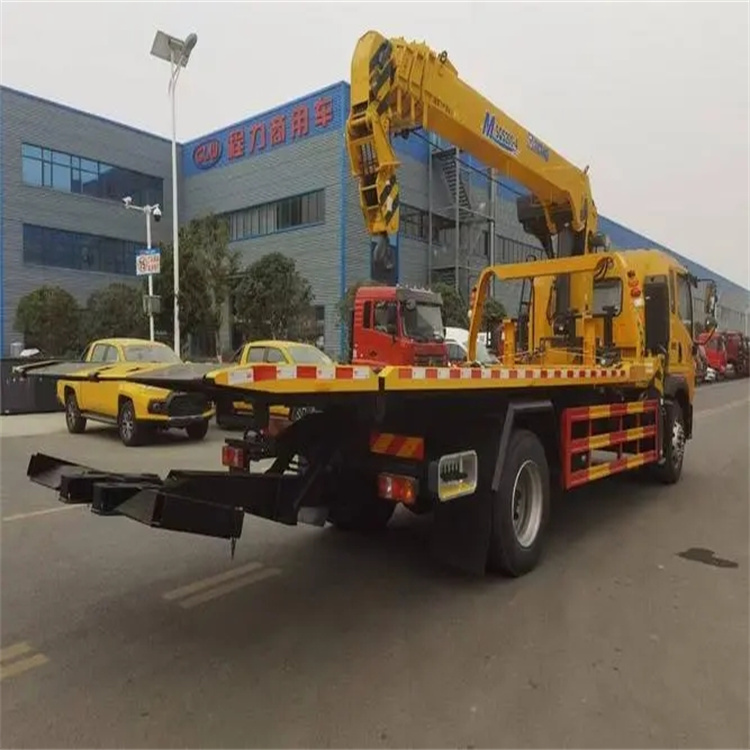 钢城附近小随车吊出租电话，轻松解决搬运烦恼