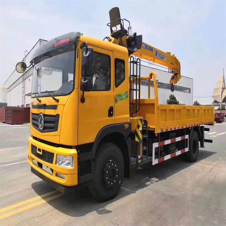 钢城附近找一辆随车吊出租